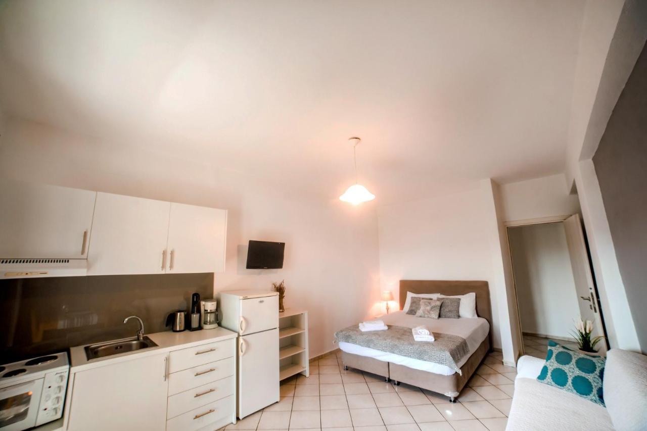 Filia Rooms & Apartments Agioi Apostoloi  Exteriér fotografie