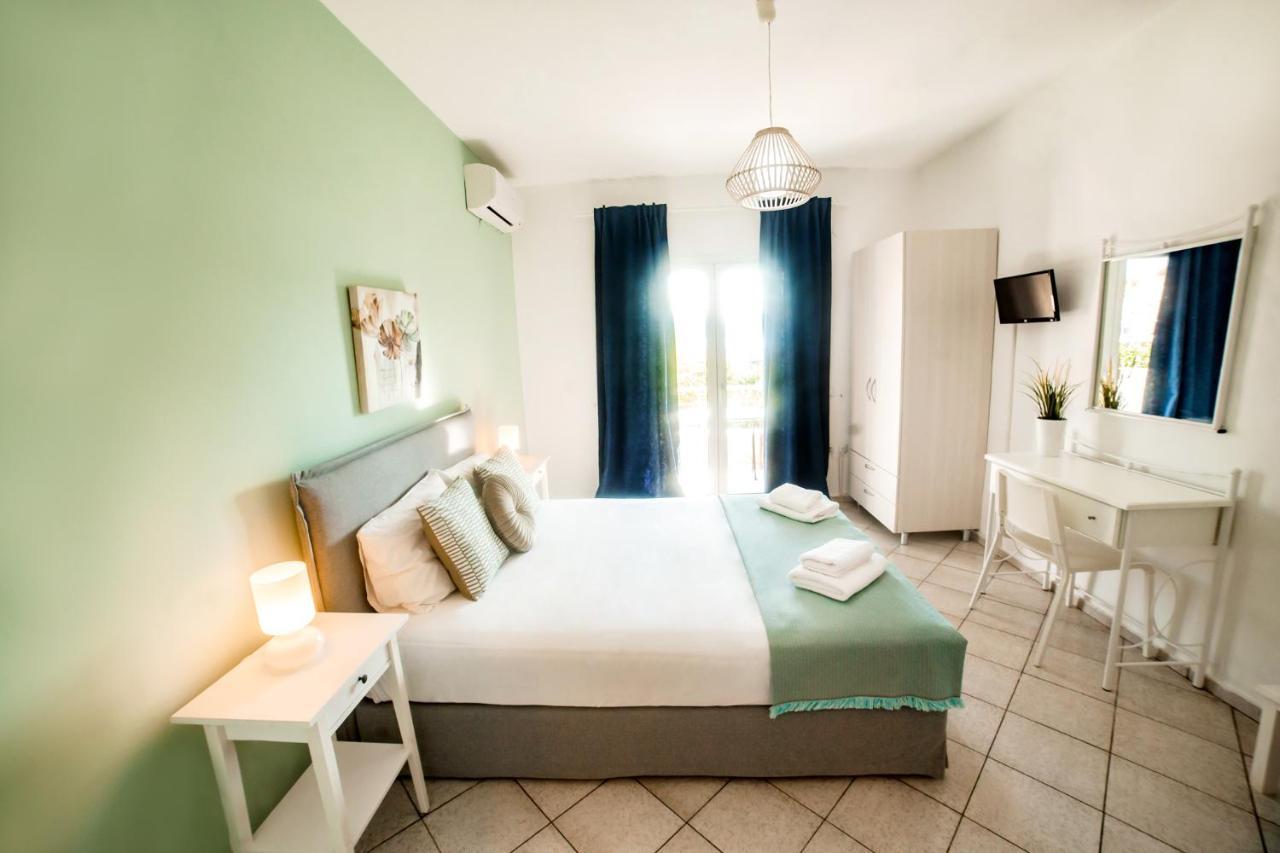Filia Rooms & Apartments Agioi Apostoloi  Exteriér fotografie